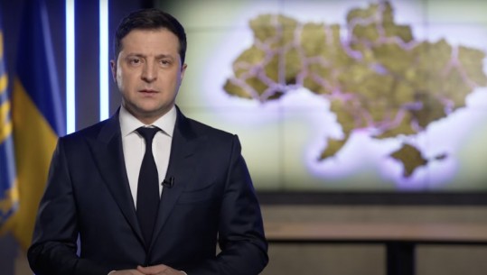 Sulmet e Rusisë, Presidenti i Ukrainës i drejtohet qytetarëve: Kush dëshiron armë mund të vijë t'i marrë