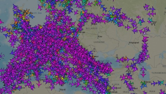FOTO/Lufta 'anulon' fluturimet, zbraset hapësira ajrore mbi Ukraine, Bjellorusi dhe Rusinë perëndimore