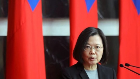 Tajvani solidarizohet, presidentja, zv presidenti dhe kryeministrja dorëzojnë pagën mujore për Ukrainën 
