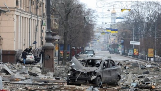 Kharkiv nuk gjen qetësi, bombardohet sërish! Rusët sulmojnë zyra shtetërore