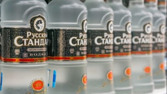 Gjermania ndalon shitjen e produkteve ruse në supermarkete, mes tyre edhe vodkën