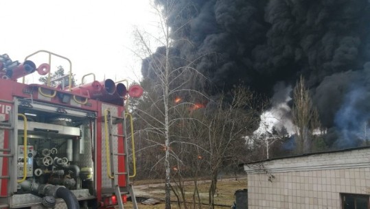 Tym dhe flakë, goditet nga një sulm ajror depoja e naftës në qytetin verior të Ukrainës