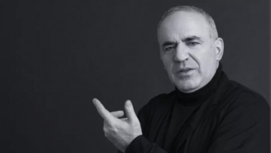 Kasparov: Tetë hapat për të ndalur çmendurinë