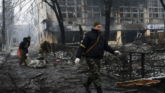 Kryetari i Mariupolit: Duhet të ikim, s’kemi zgjidhje tjetër! Mund të largohen deri në 9 mijë njerëz nëse armëpushimi vazhdon, gati 50 autobusë 