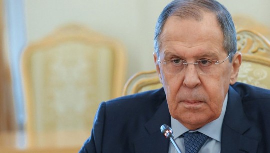 Ministri i Jashtëm rus thirrje NATO dhe BE: Ndaloni furnizimin me armë për ukrainasit! Mund të bien në duart e terroristëve