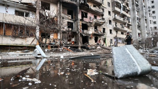 Bombardohet një furrë buke pranë Kievit, 13 të vdekur