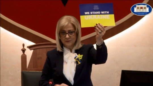 Më 123 vota pro, Shqipëria miraton rezolutën në Kuvend për dënimin e agresionit rus në Ukrainë