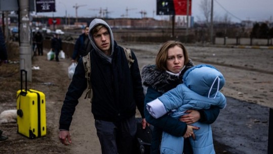 Moska hap korridore evakuimi në Ukrainë që të çojnë drejt Rusisë