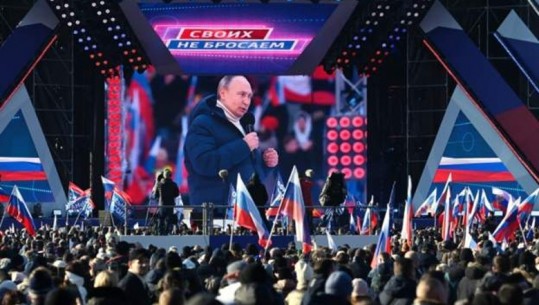 'Zi' në televizionin shtetëror rus, ndërpritet fjalimi i Putin 