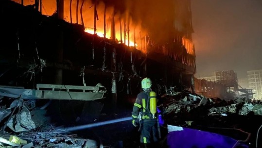 VIDEO/ Shpërthim i fuqishëm në një qendër tregtare në Kiev, 8 të vdekur