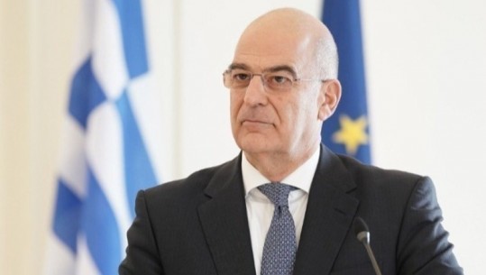 Ministri i Jashtëm grek Dendias: Të hapen menjëherë negociatat për anëtarësimin e Shqipërisë dhe Maqedonisë së Veriut në BE
