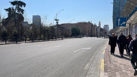 Dita pa makina në Tiranë! Ja rrugët ku do të bllokohet qarkullimi nga ora 09:00 deri 15:00! Rama: Duhet të bëhet pjesë e pandashme e kalendarit tonë mujor