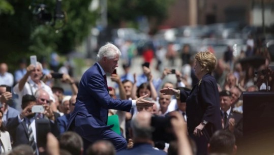 Bill dhe Hillary Clinton: Vdekja e ish-sekretares Albright, humbje e madhe për botën