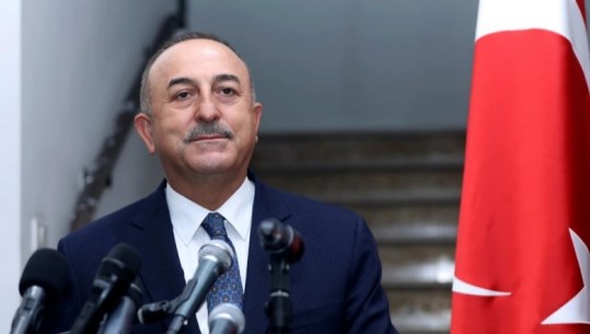 Ministri i Jashtëm turk: Oligarkët e Rusisë mund të bëjnë biznes në Turqi