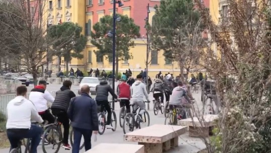 Shtohet numri i përdoruesve të biçikletave, Veliaj: Lajm i mirë për qytetin, çdo sfidë mund të kthehet në mundësi, do shtojmë korsitë 