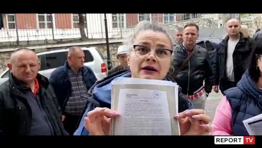 Konflikti për apartamentet në 15-katëshin e Krujës, 24 familje në protestë: Pronari shiti shtëpitë 2 herë