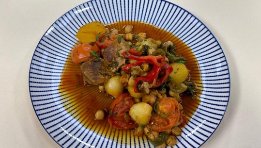 Gjellë me mish dhe perime nga zonja Albana