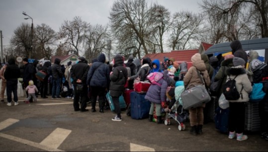 Nis evakuimi i 2000 civilëve nga Mariupoli