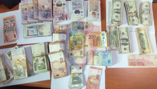 Fshihte të ardhurat e përfituara nga veprimtaria e këmbimit valutor, vihet në pranga 60-vjeçari në Durrës! Sekuestrohen shuma të mëdha parash 