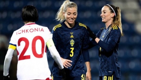 Suedia fiton me 15 gola ndaj Gjeorgjisë, protagoniste edhe Kosovare Asllani me dopietën e saj