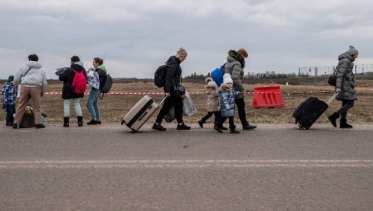 Hapen 9 korridore humanitare në Ukrainë për evakuimin e civilëve