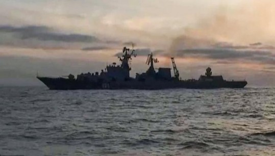 Moska: Anija ruse që u godit nga Kievi u fundos