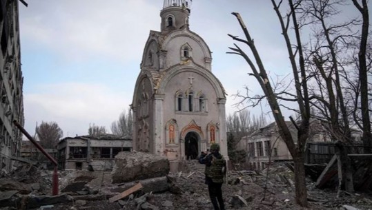 Rusët bombarduan kishën në Mykolaiv, vriten dy civilë 