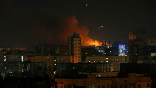 Sirena alarmi në Kiev