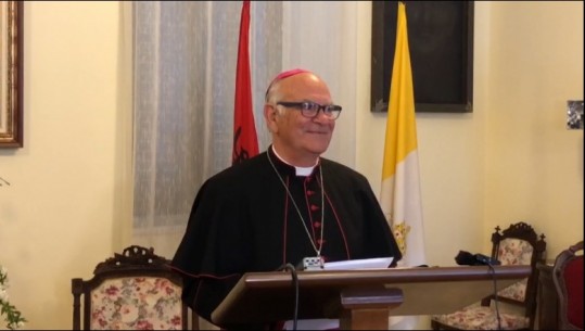Pashkët katolike, urimi i Imzot Angelo Massafra: Ta bëjmë Shqipërinë të jetueshme pa ryshfet e korrupsion