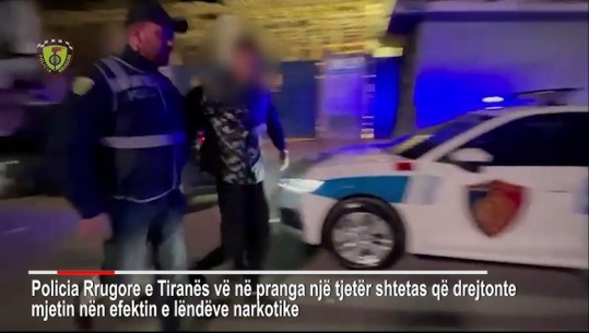 I droguar në timon, policia vë në pranga 21-vjeçarin në Tiranë! I pezullohet patenta për 1 vit dhe gjobitet me 15 mijë lekë