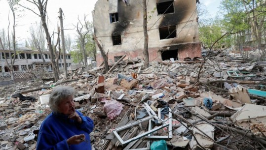 Vijojnë bombardimet nga forcat ruse në Kharkiv