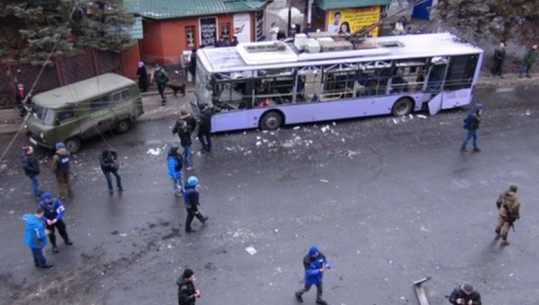 Kievi: Rusët kanë goditur autobusë për evakuimin e civilëve
