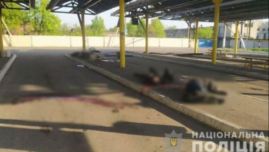 Media ukrainase publikojnë pamjet e viktimave në stacionin e autobusit