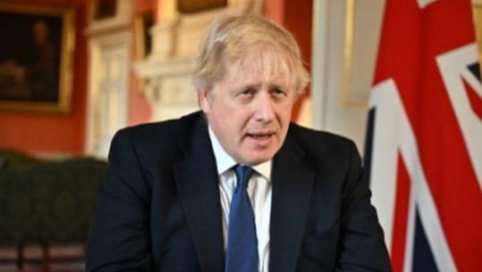 Boris Johnson i mbijeton mocionit të mosbesimit, por ngjall pasiguri për të ardhmen e tij