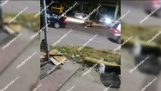 Makina përplaset me motorçikletën në Gjirokastër, plagoset një person, dyshohet për shkak të shpejtësisë jashtë normave të lejuara