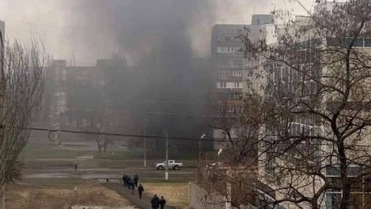 Raketa ruse shkatërron ndërtesën kulturore në qytetin e Lozovas, 7 persona të plagosur me tyre një 11 vjeçar