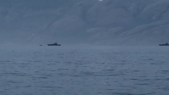 Zhvillohet në Vlorë stërvitja ushtarake ‘GRUPEX’, anijet luftarake rrethojnë Karaburunin! Sot do kryhen qitje bregdetare me top e mitralozë
