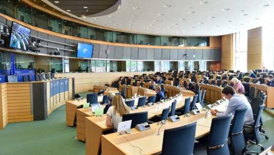 Parlamenti Evropian: Politika e jashtme e Shqipërisë, në përputhje të plotë me atë të BE, kontribut në sigurinë evropiane