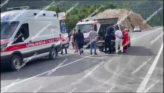 Gjirokastër/ Makina del nga rruga, lëndohen 3 turistë amerikanë (VIDEO)