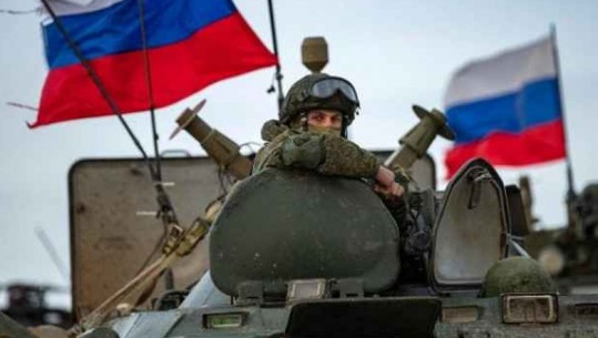 Ukraina: Ushtria ruse me mungesa, 30 % e tankeve i kemi shkatërruar, po përdorin tanket e projektuara nga sovjetikët