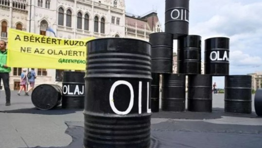 BE pranon të ndalojë shumicën e naftës ruse