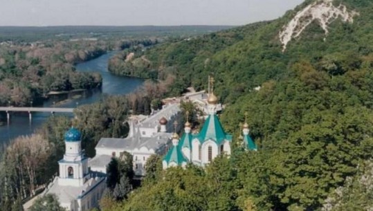 Sulmet ruse shkatërrojnë Manastirin Historik në Donetsk, 3 të vdekur