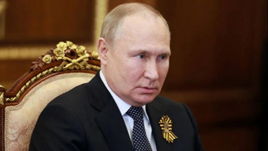 Putin krahason veten me Pjetrin e Madh: Na takon ne që t’i kthejmë Rusisë atë që është e saj