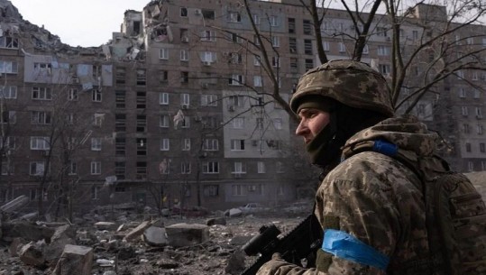 Zyrtari ukrainas: Ukraina kontrollon gjysmën e Severodonetsk