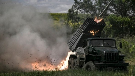 Ukraina zotohet se 'mbrojtja heroike' e Donbasit do të vazhdojë 