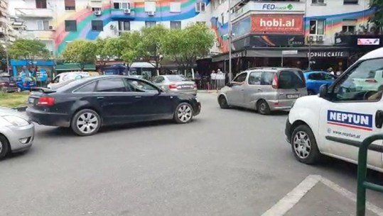Ishte thirrur protestë për rritjen e çmimit të naftës, qytetarët në Tiranë dhe Elbasan nuk fikin makinat