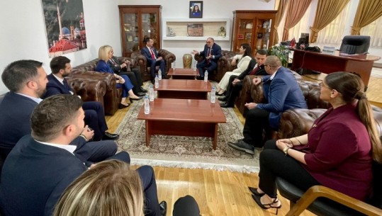 144-vjetori i Lidhjes së Prizrenit, Veliaj takon kreun e Komunës, Shaqir Totaj: E rëndësishme të bashkëpunojmë dhe të mësojmë prej njëri-tjetrit