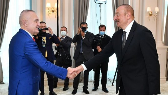 Presidenti Meta takon homologun e tij Ilham Aliyev në Azerbajxhan! Në fokus, zhvillimi i mëtejshëm i gazsjellësit TAP 