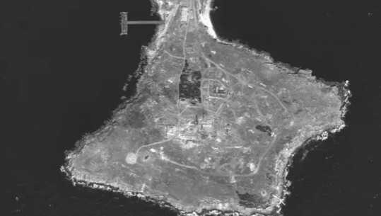 Luftimet e ashpra në ishullin e gjarpërinjve, pamjet satelitore tregojnë shkallën e dëmtimeve