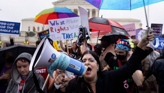 Gjykata e Lartë vendim historik, ndalon abortin në SHBA! Biden: Mizore! Ne do të garantojmë pilulat